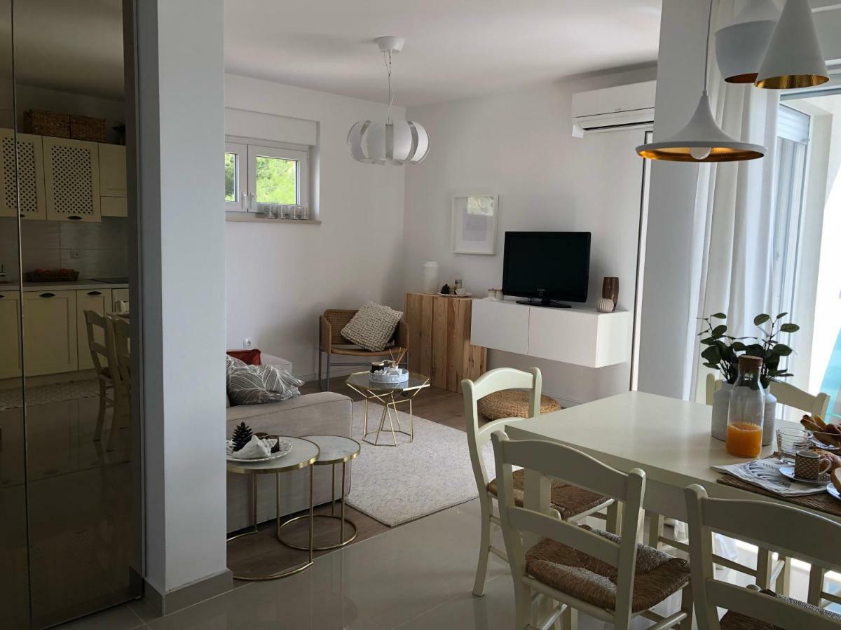 Near The Beach,Free Parking&Wifi Makarska Buitenkant foto